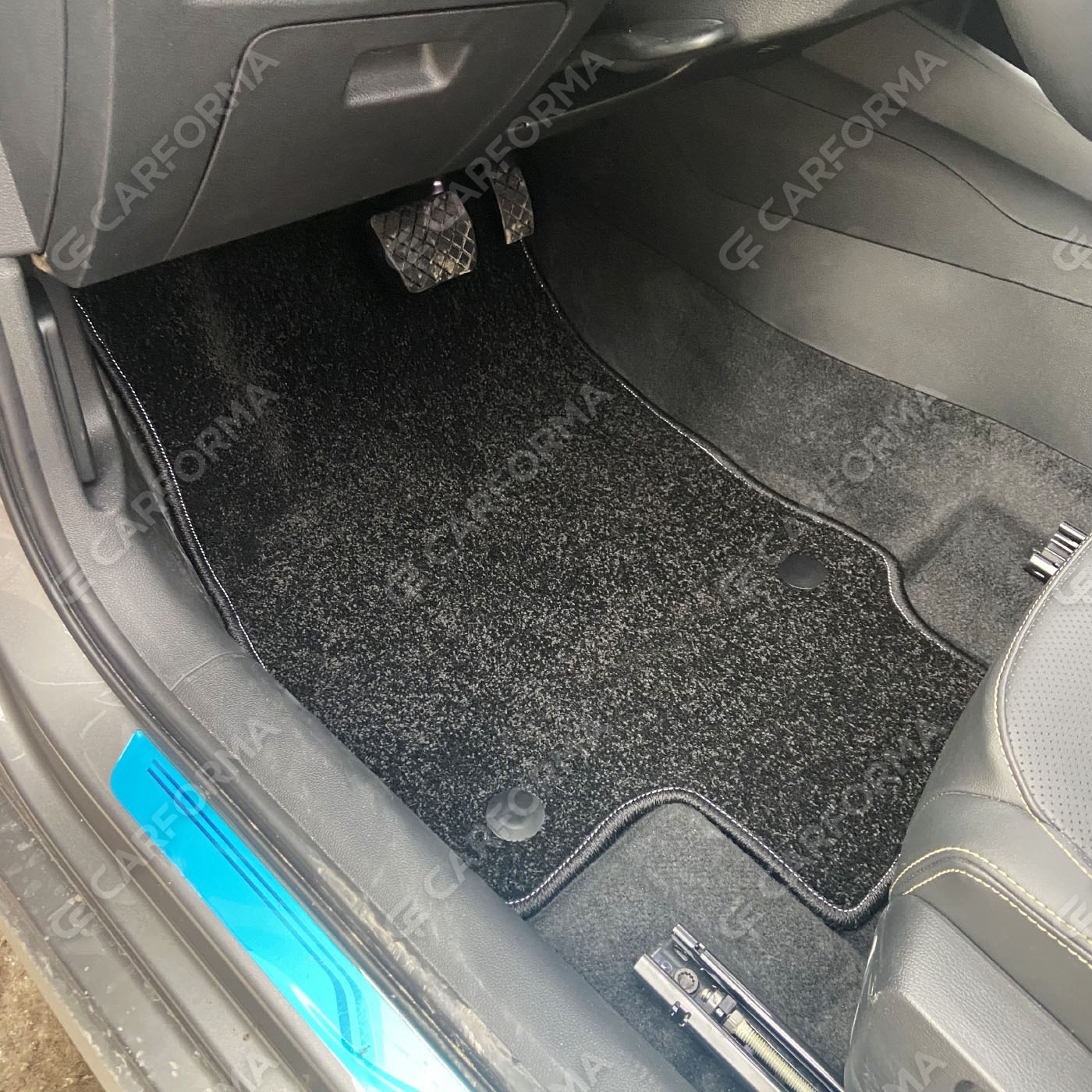 Ворсовые коврики на Audi Q2L 2016&nbsp;-&nbsp;2026 в Ульяновске