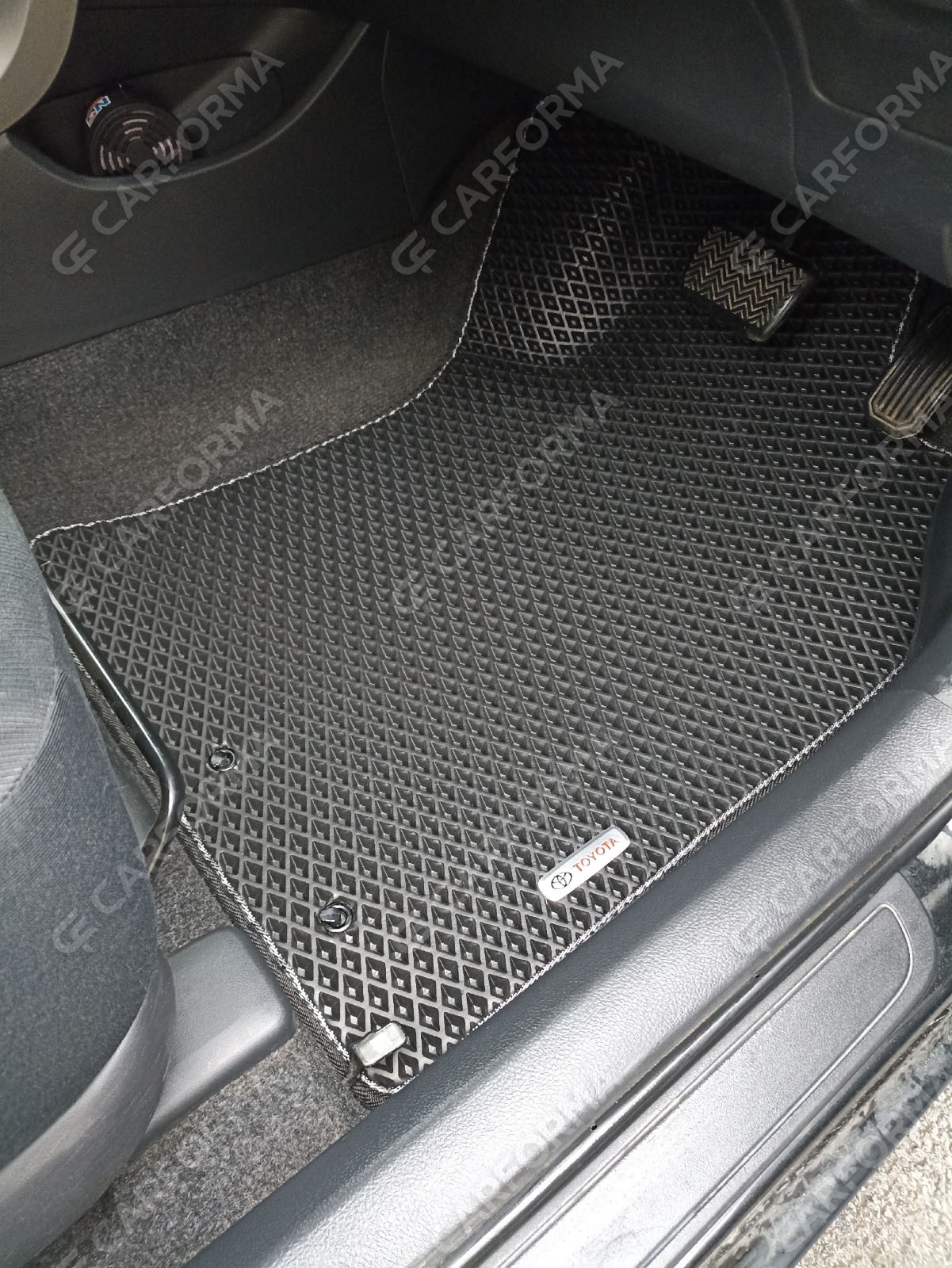 EVA коврики на Toyota Corolla Fielder (E14) 2006&nbsp;-&nbsp;2012 в Ульяновске