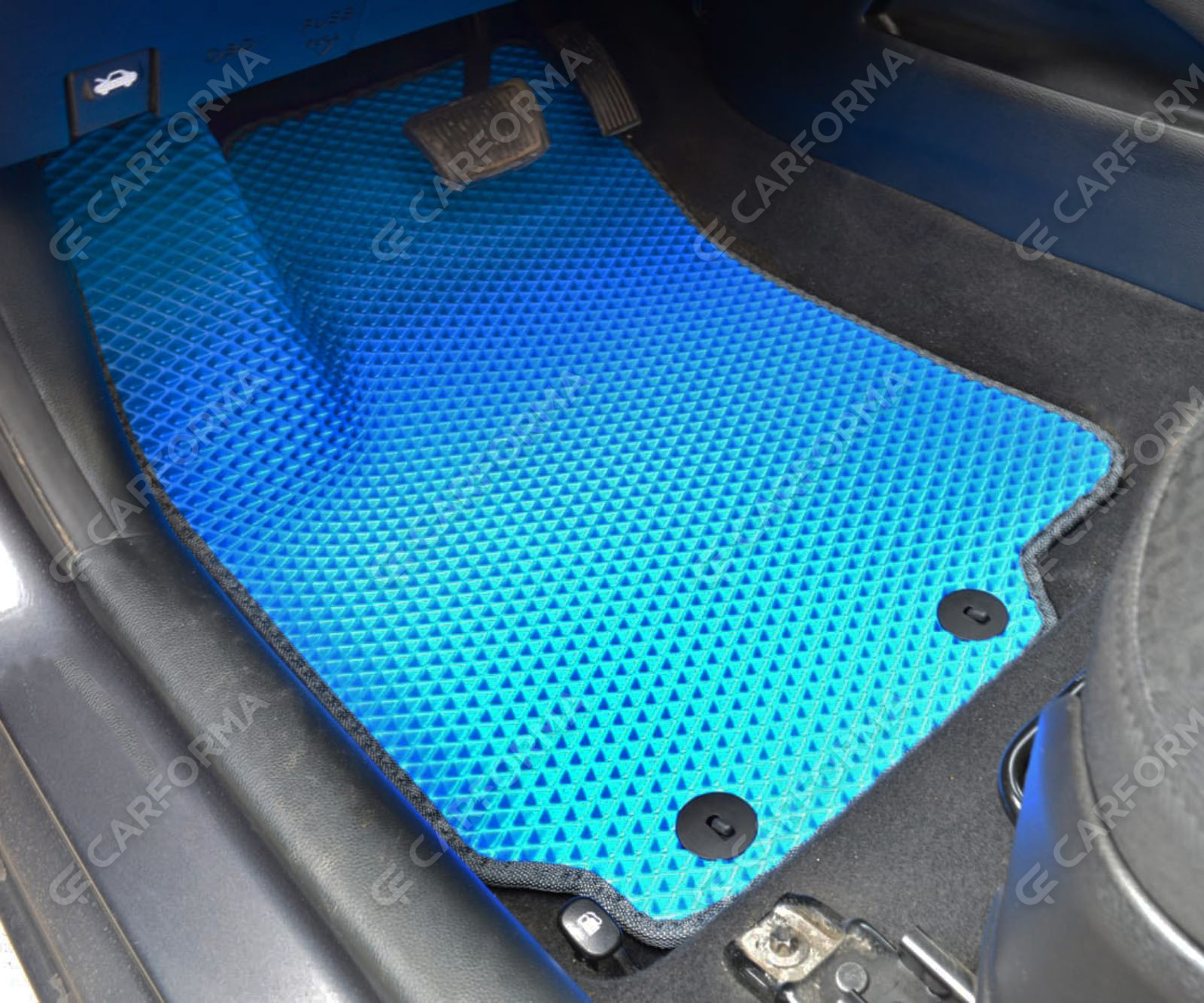 Коврики на Hyundai Solaris I 2010&nbsp;-&nbsp;2017 в Ульяновске