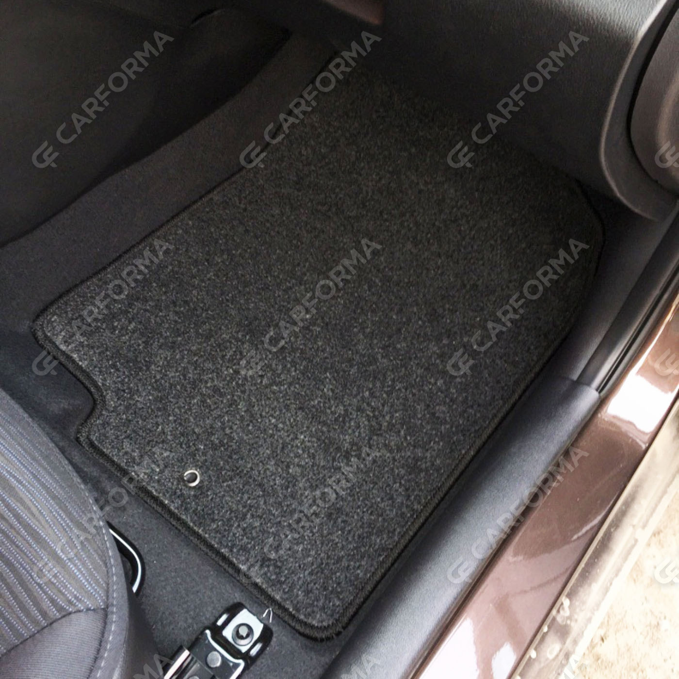 Коврики на Hyundai Solaris I 2010&nbsp;-&nbsp;2017 в Ульяновске