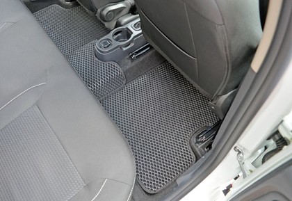 Коврики на Renault Duster I 2011 - 2021 в Ульяновске