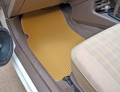 Коврики на Toyota Cynos (L50) 1995 - 1999 в Ульяновске