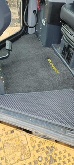 Ворсовые коврики на Спецтехника Бульдозер Shantui DH24B3 XL  в Ульяновске