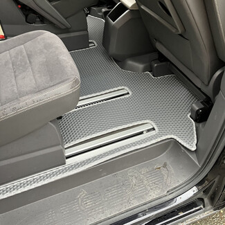 Коврики на Volkswagen Multivan (T7) 2021&nbsp;-&nbsp;2026 в Ульяновске