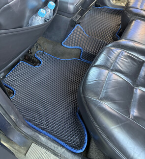 Ворсовые коврики на Jeep Grand Cherokee (ZJ) 1992 - 1999 в Ульяновске Ворсовые коврики на Jeep Grand Cherokee (ZJ) 1992 - 1999 в Ульяновске