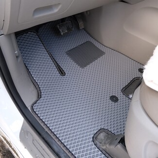 EVA коврики на KIA Carnival III 7 мест 2014 - 2021 в Ульяновске EVA коврики на KIA Carnival III 7 мест 2014 - 2021 в Ульяновске